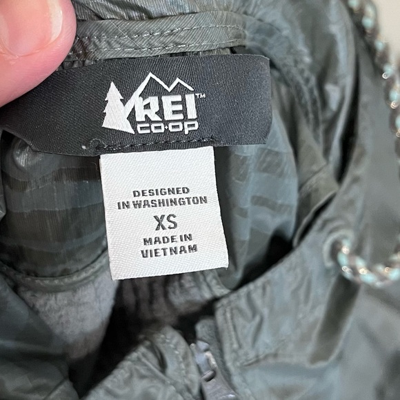 REI Screeline Cascade Soft Shell Vest - Lightweight - Picture 12 of 16